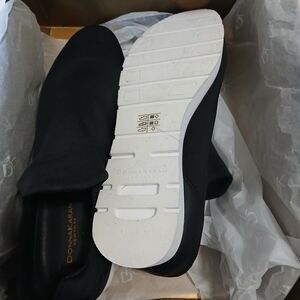 Donna Karan Womans Classic Black Slip-Ons